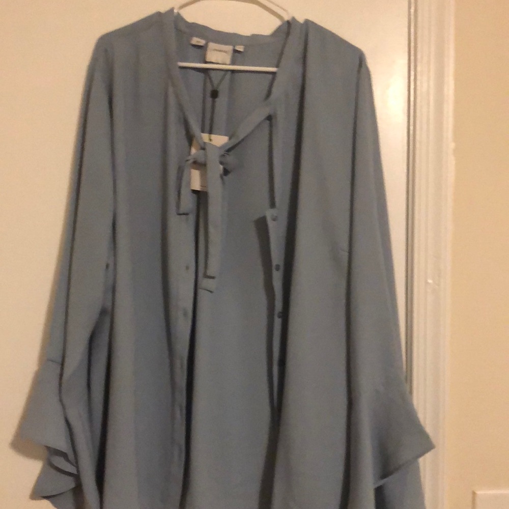 Baby blue bell bottom sleeve shirt that ties